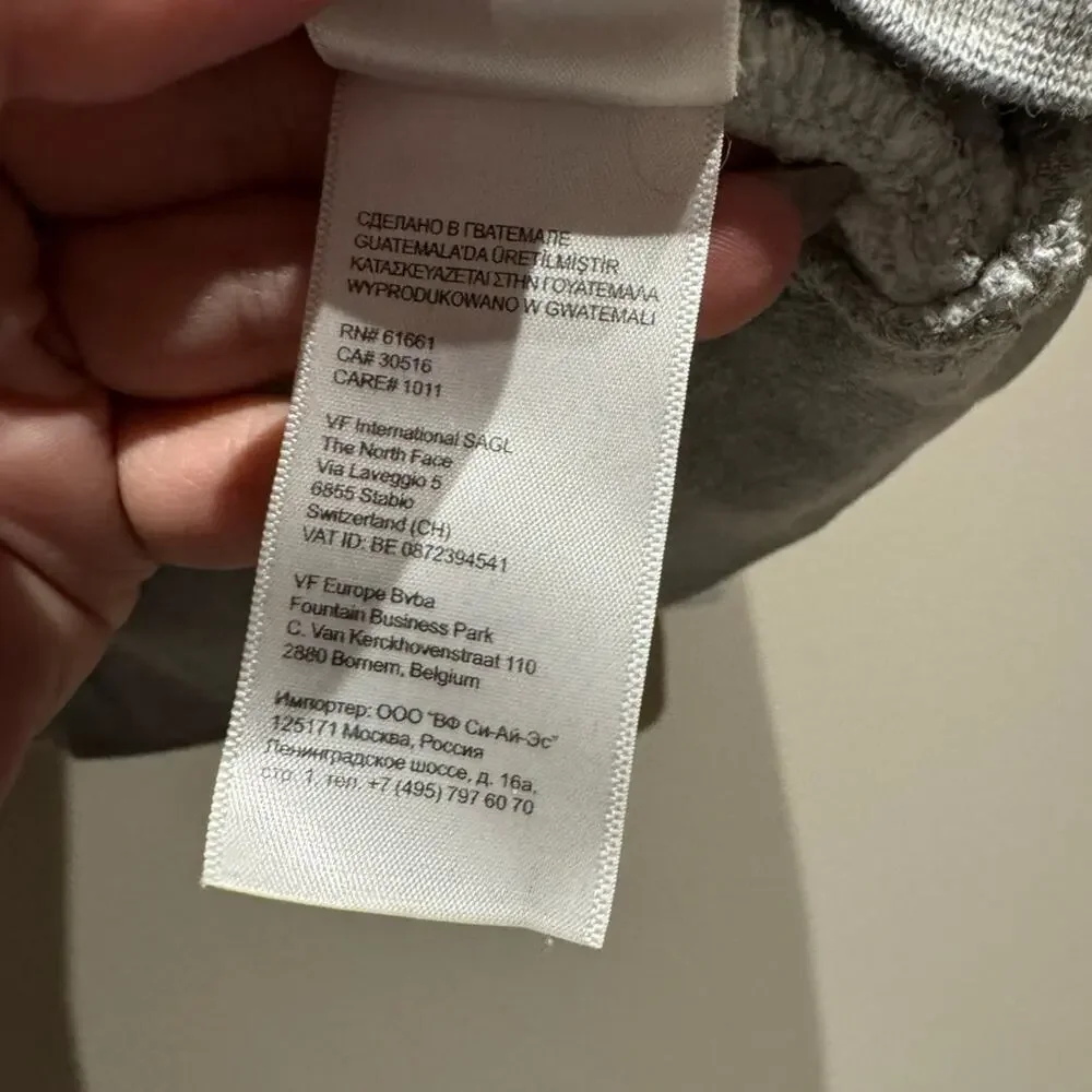 The North Face logo front hooded sweatshirt size medium
